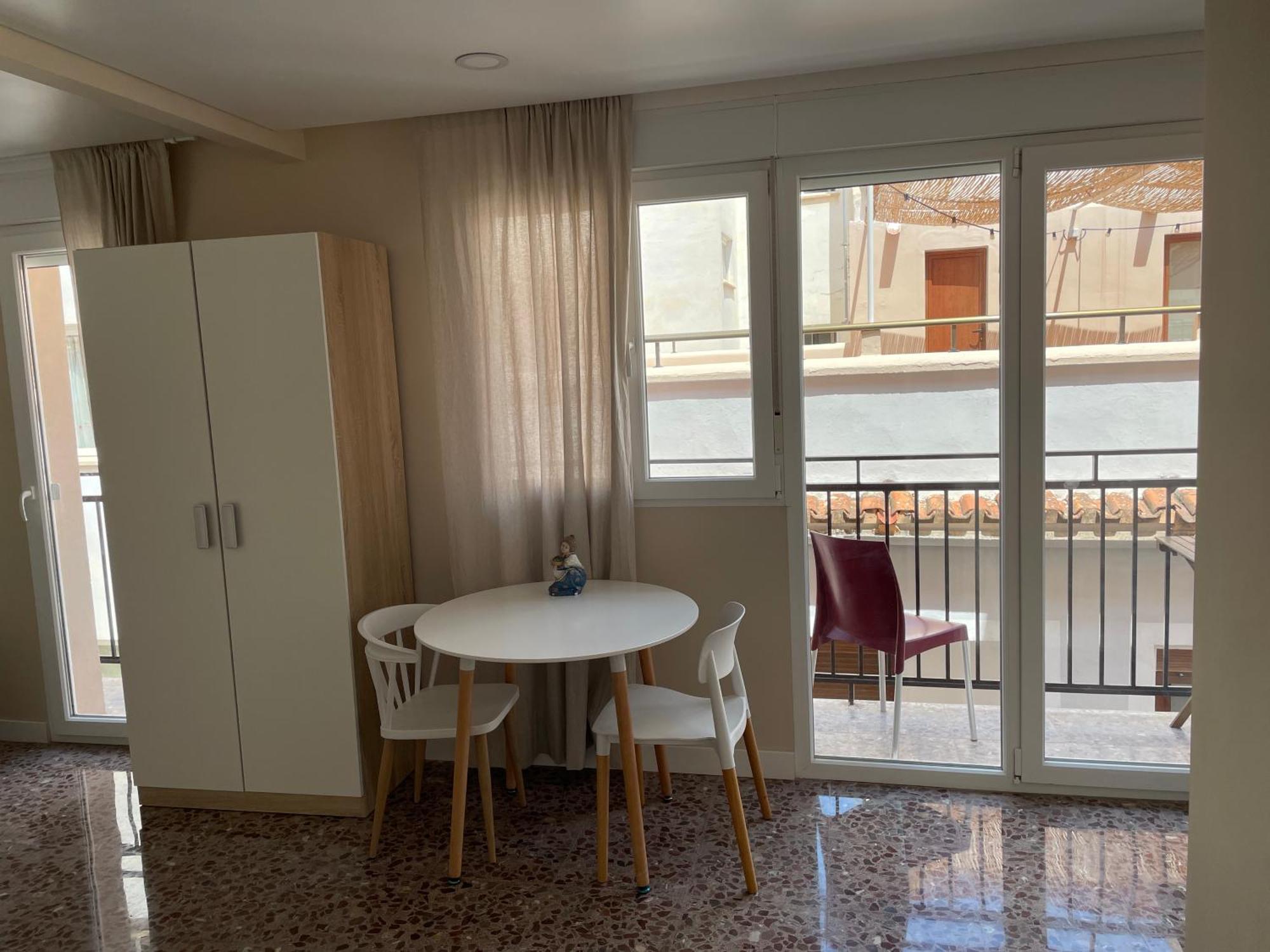 Apartamentos Pelicano Benidorm Buitenkant foto